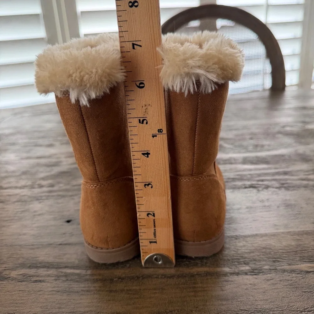 Cat Jack‎ Kids Girls Brown Faux Suede Fur Trim Winter Boots Size 8